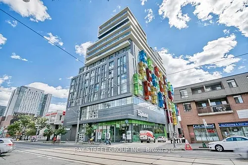 297 College St Photo 1