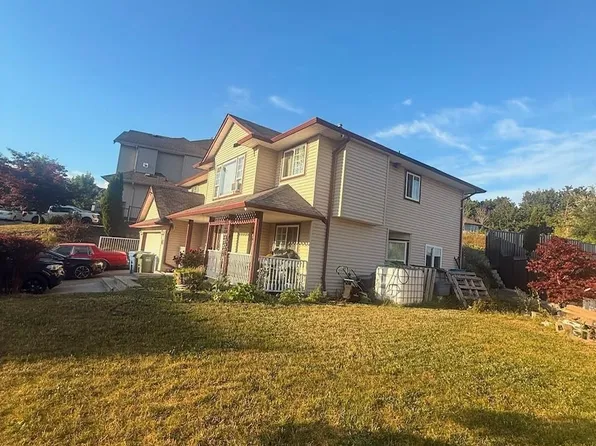 3368 Nightingale Dr, Abbotsford, BC V2T 5W3