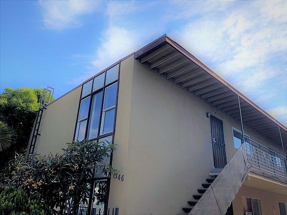 3rd image of 1546 S Gramercy Pl APT 4