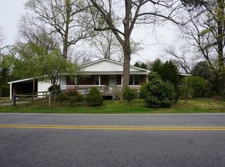 8980 Cool Springs Rd, Woodleaf, NC 27054