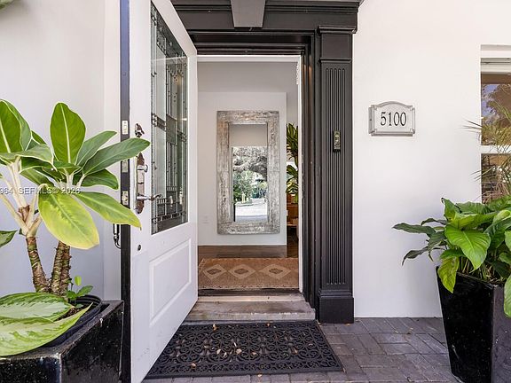 2nd image of 5100 SW 75th St