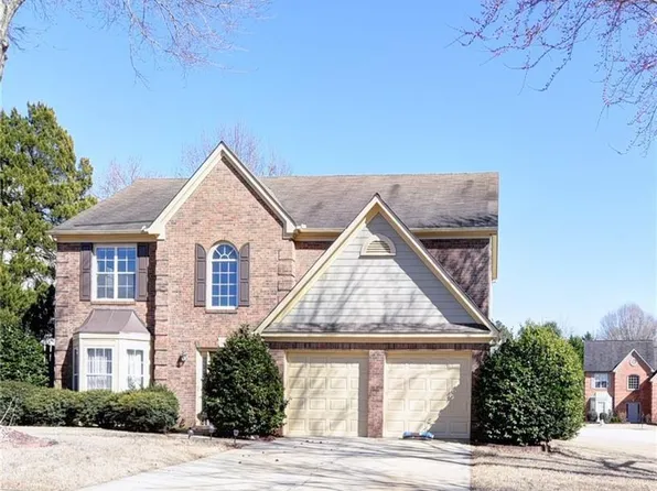 1135 Laurel Cove Dr, Snellville, GA 30078