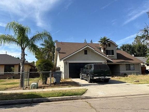 3rd image of 5844 E Belmont Ave