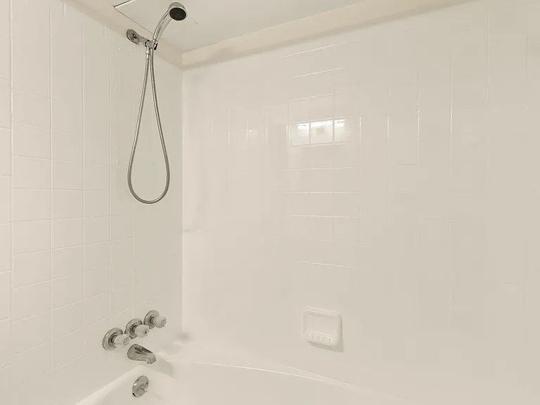 7208 Delfield St — Photo 42