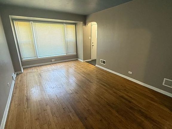 3rd image of 9552 S Greenwood Ave