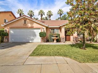 29084 Shadow Creek Ln, Highland, CA 92346