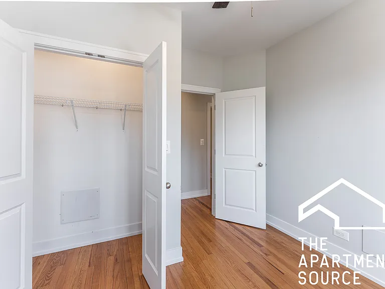 4549 N Leavitt St #3 — Photo 6