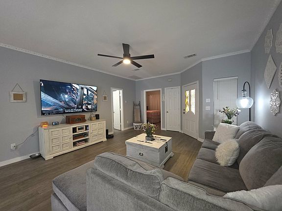 4th image of 106 Callie Ln