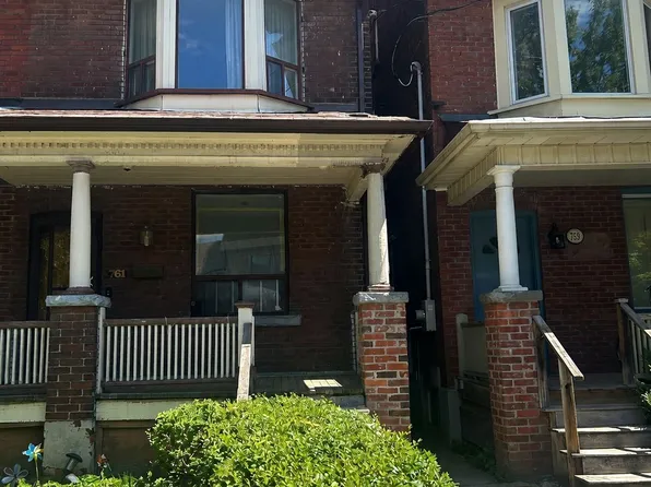 761 Markham St #Basement, Toronto, ON M6G 2M4