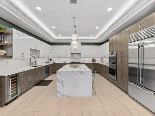 606 Undercliff Avenue image 1 of 39