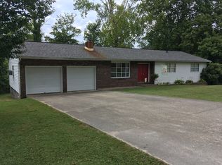 542 Roberts Ln, Saint Albans, WV 25177