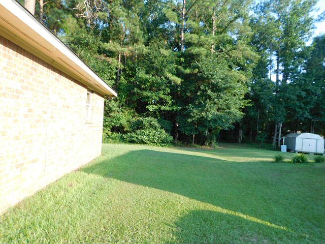 2nd image of 112 Laurel Cir