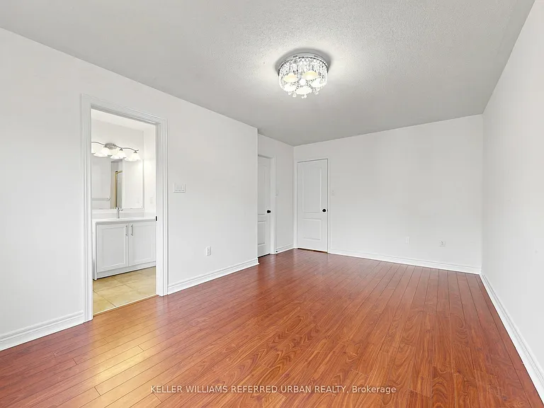 65 Martini Dr — Photo 15