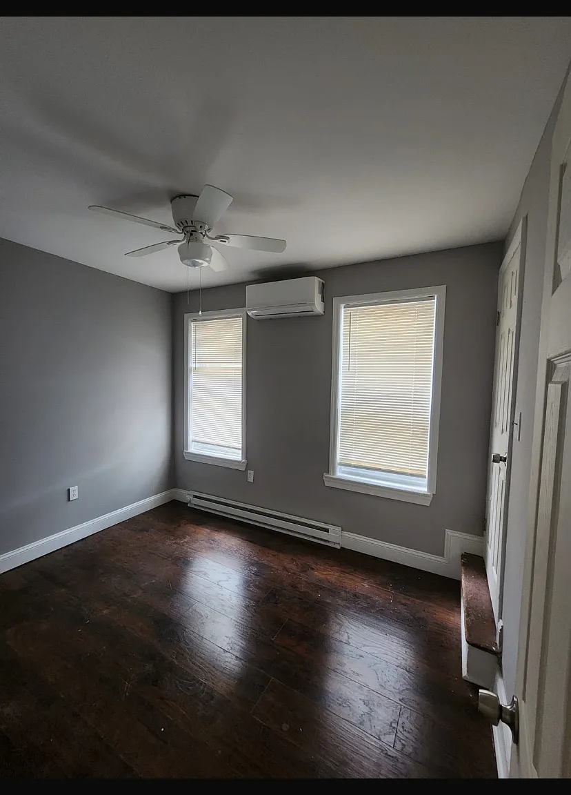 4413 Elizabeth St — Photo 3