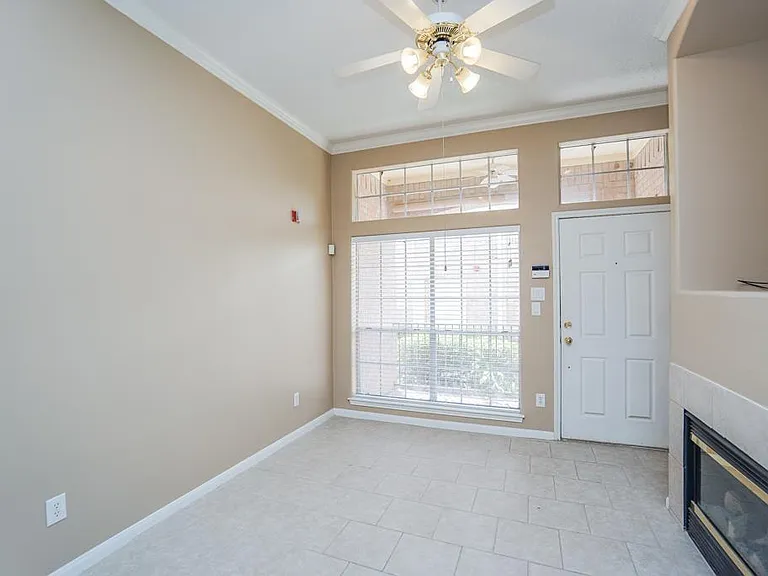 2710 Grants Lake Blvd #E6 — Photo 5