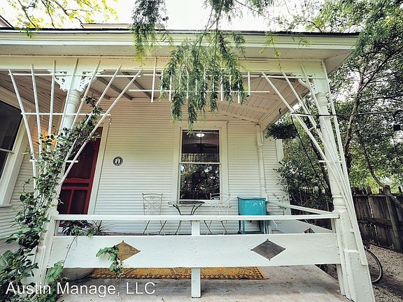 2nd image of 1178 San Bernard St