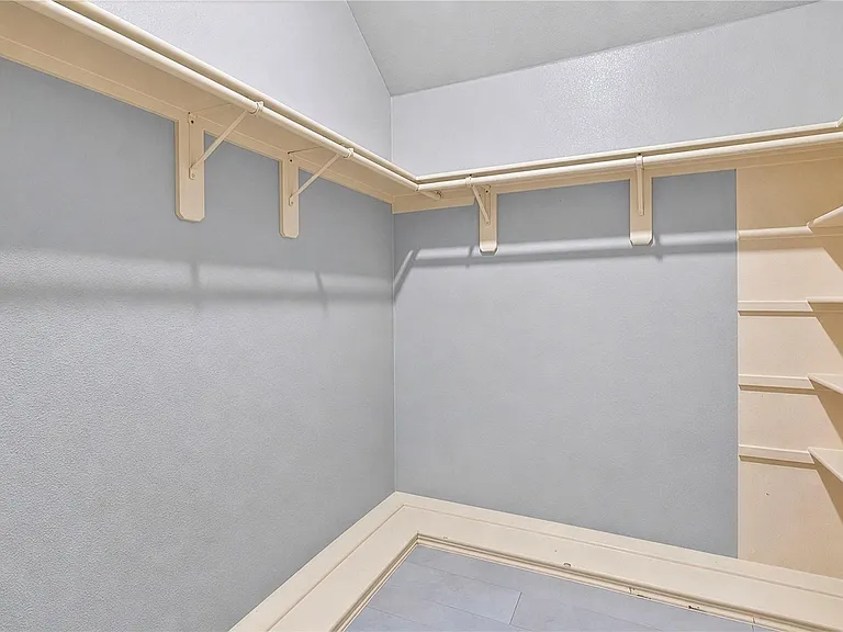 8248 Montoya Cir — Photo 11