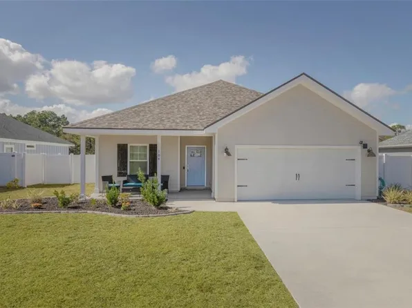 104 Eva Dr, Saint Marys, GA 31558