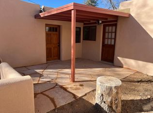 409 Camino Don Miguel APT A, Santa Fe, NM 87505