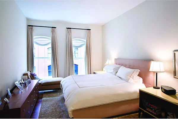 Rented by La Seven Inc. | media 12