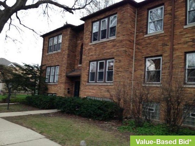 2nd image of 211 W Quincy St APT 2