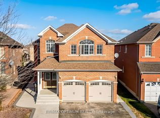 9 Whitewash Way E, Brampton, ON L6X4T3