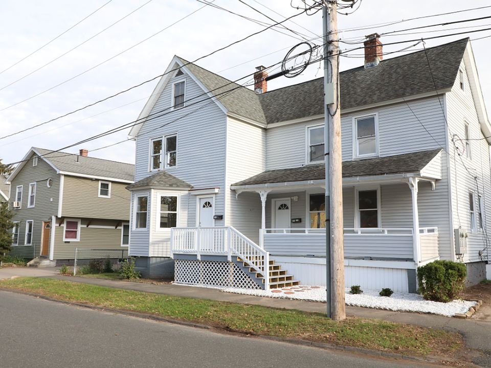 1st image of 18 Dubois St APT 1