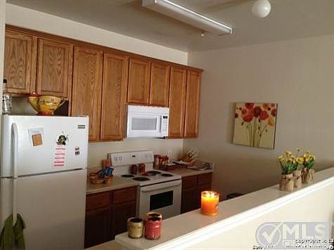 4th image of 10722 Mathom Lndg APT 3