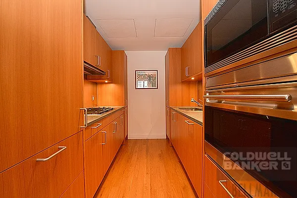 Sold by Bellmarc Realty | media 18