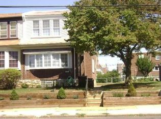 2221 Rhawn St, Philadelphia, PA 19152