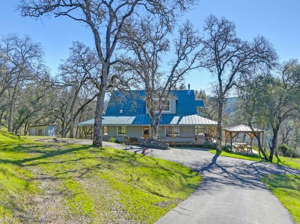 2700 Pawprint Path, Placerville, CA 95667