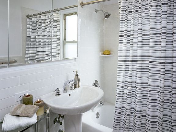 5th image of 60 W 142nd St APT 15H