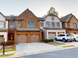4922 Berkeley Oak Cir, Norcross, GA 30092