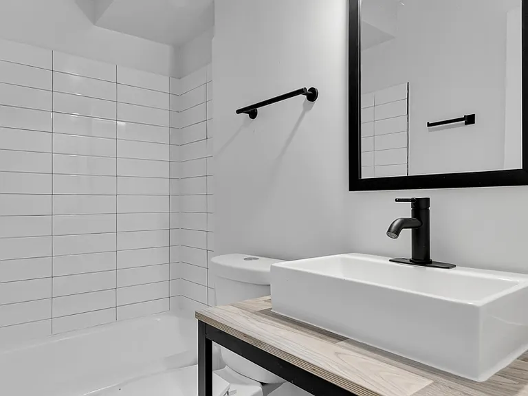 853 Yuma St SE #202 — Photo 4