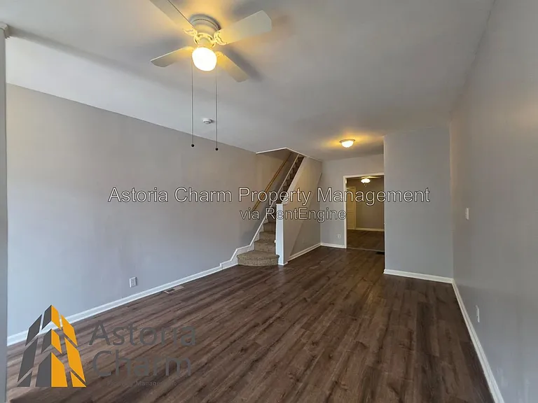 1726 Darley Ave — Photo 7