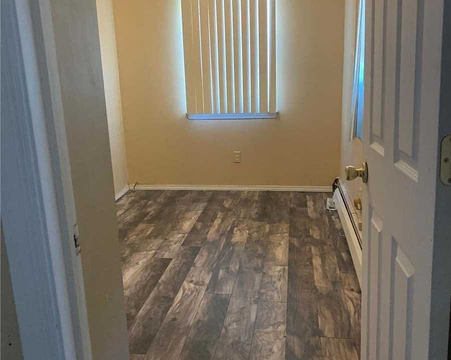 1st image of 11423 145th St