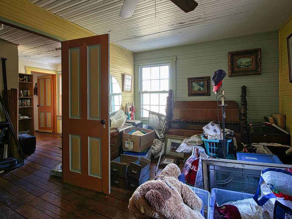 19th image of 8214 Charity Hwy