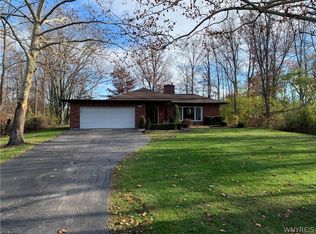 4257 Lower River Rd, Youngstown, NY 14174