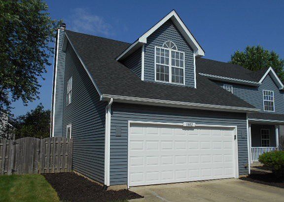 5th image of 1102 Oak Crest Dr
