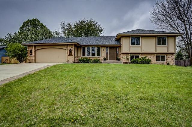 1st image of 14469 Village Woods Dr