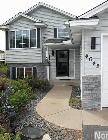 1st image of 4642 200th Ln NE