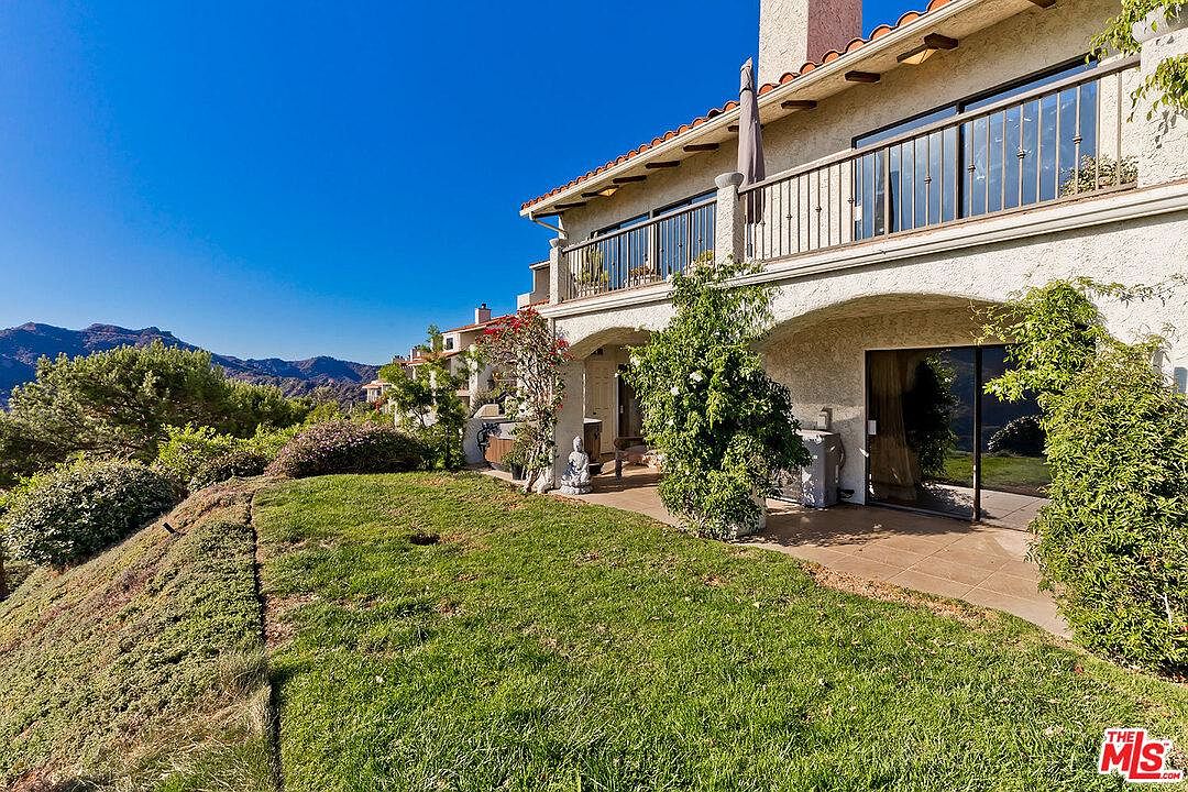 1918 Palisades Dr Pacific Palisades Ca 90272 Zillow