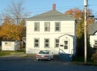 39 Adams St, Eastport, ME 04631