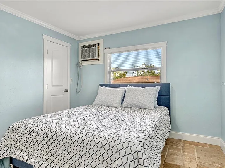 2963 Bahia Vista St — Photo 39