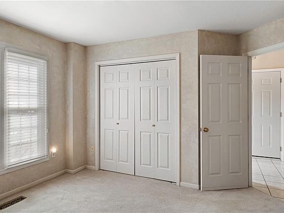 5th image of 4804 NW 59th Ct