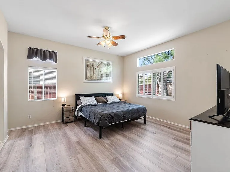 39510 Saint Honore Dr — Photo 25