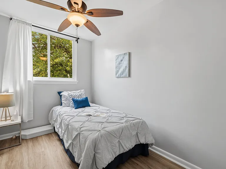 204 Webster St NE #1 — Photo 21