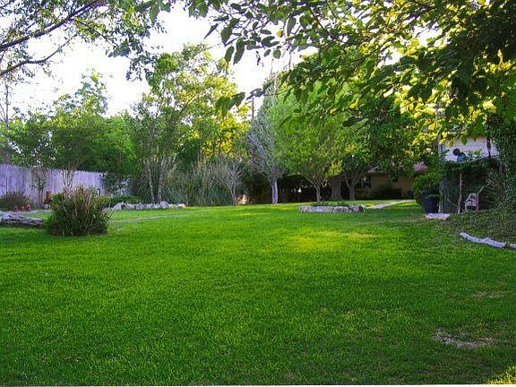 5th image of 624 Bob Moritz Dr