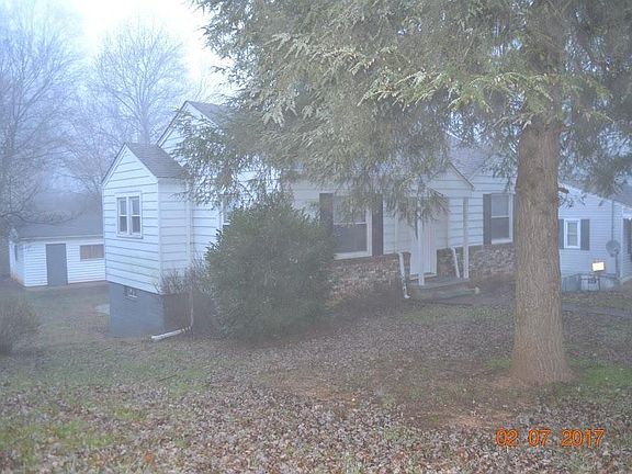 2nd image of 2515 Keith Ave