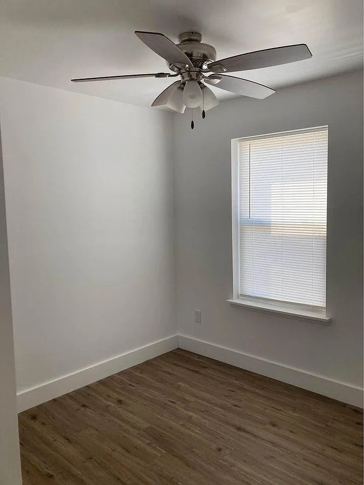 2 bed, 680 sqft, $1,400 — Photo 3
